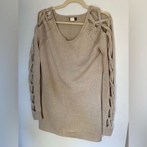 Venus women’s cut out sleeve size Medium sweater